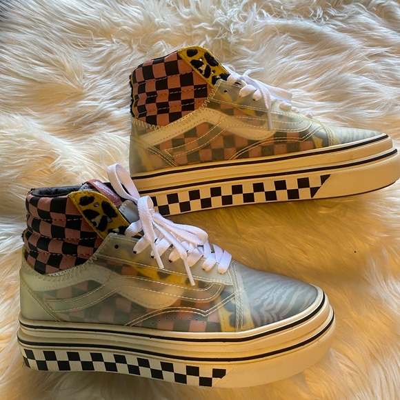Vans Shoes - Platform high top vans